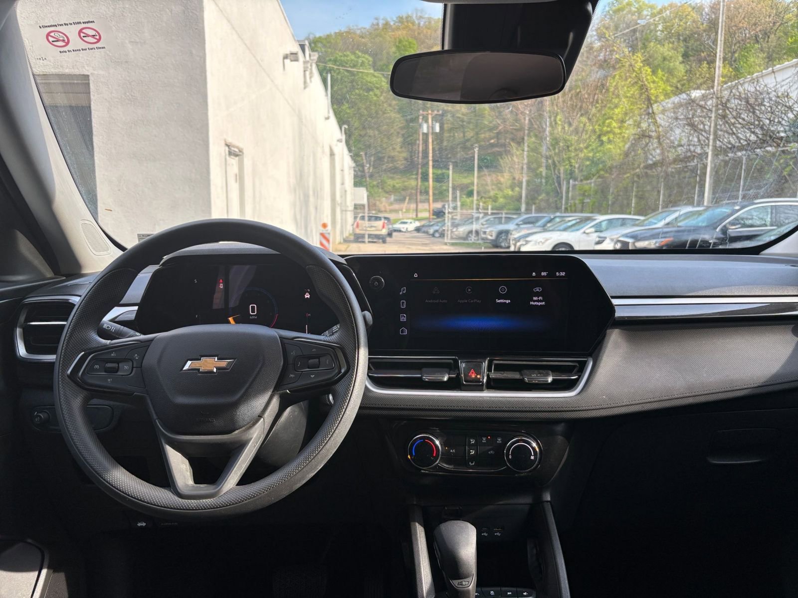 Thumbnail: 2025 Chevrolet TrailBlazer - 32