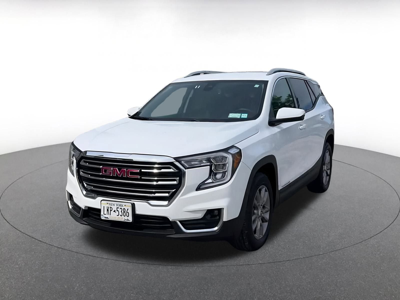 Thumbnail: 2024 GMC Terrain - 4