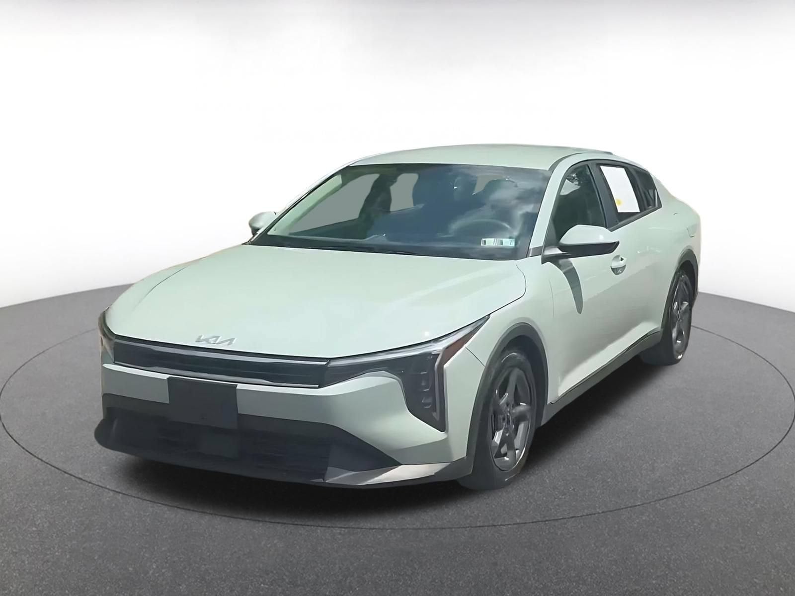 Thumbnail: 2025 Kia K4 - 6
