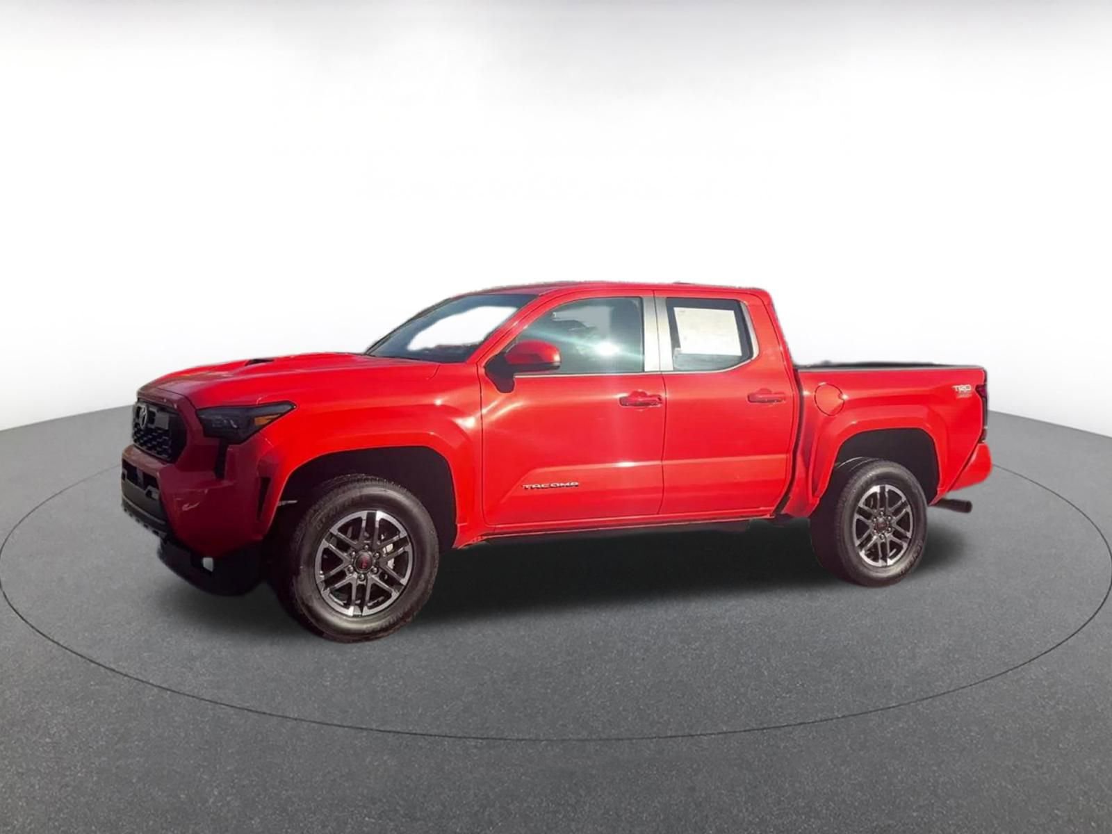 Thumbnail: 2024 Toyota Tacoma - 8