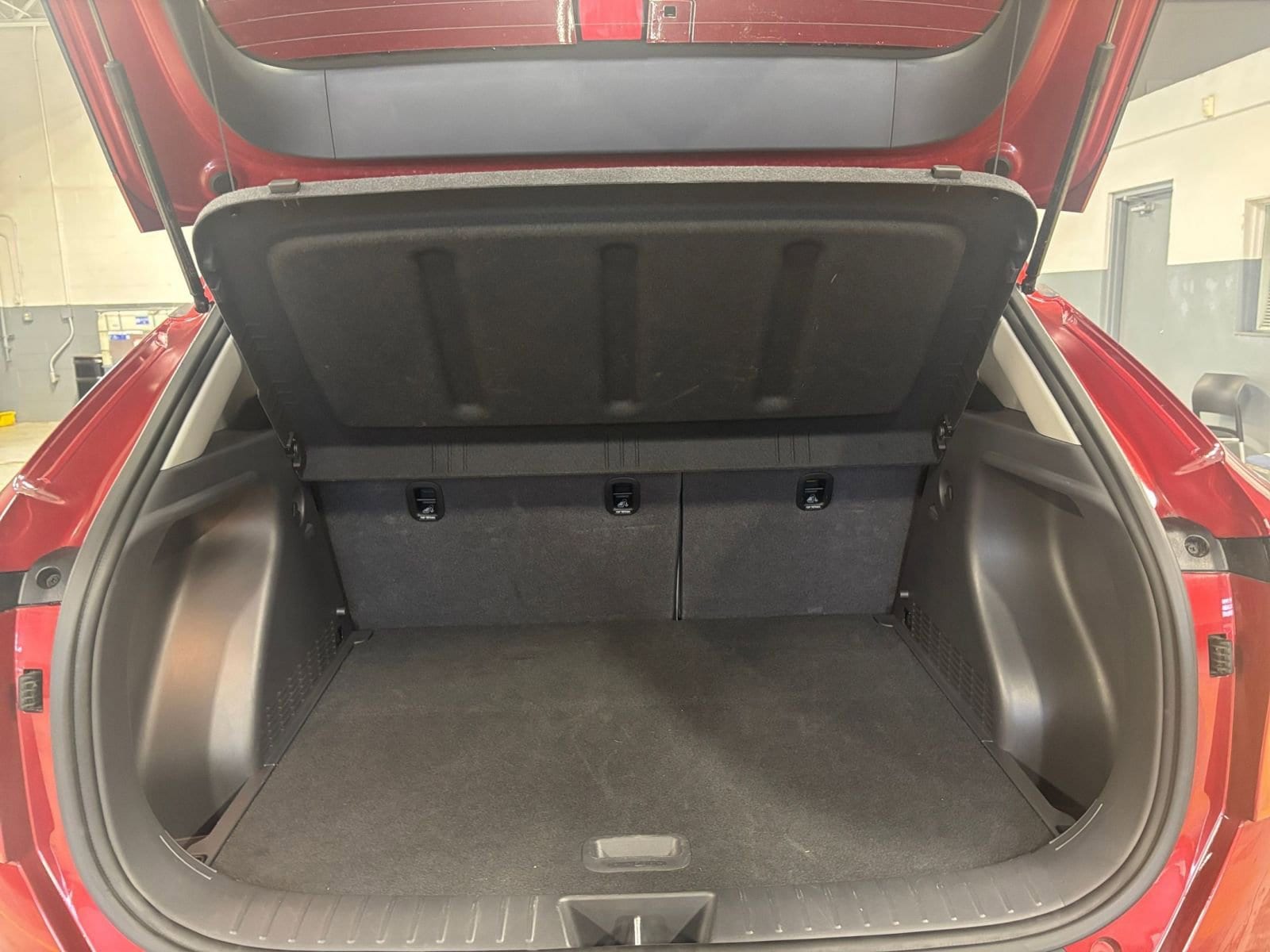 Thumbnail: 2025 Hyundai Kona - 31