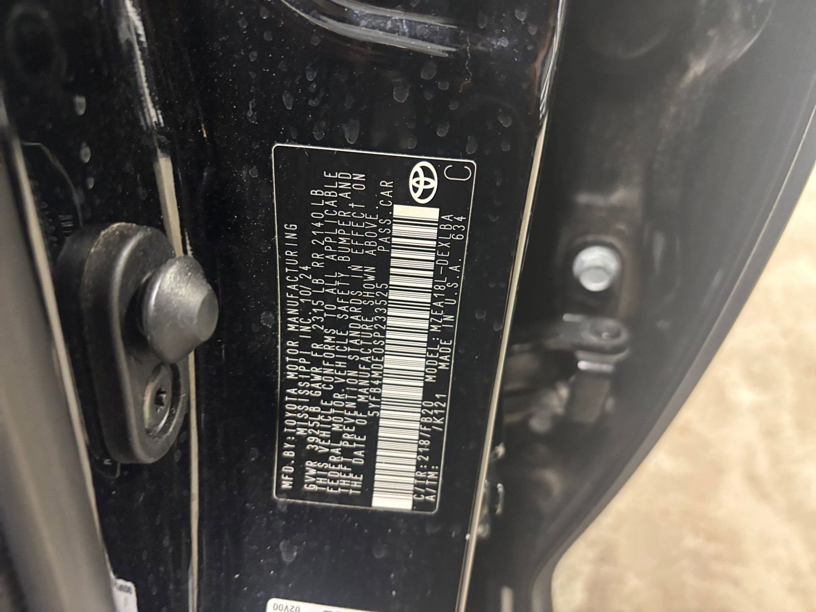 Thumbnail: 2025 Toyota Corolla - 28