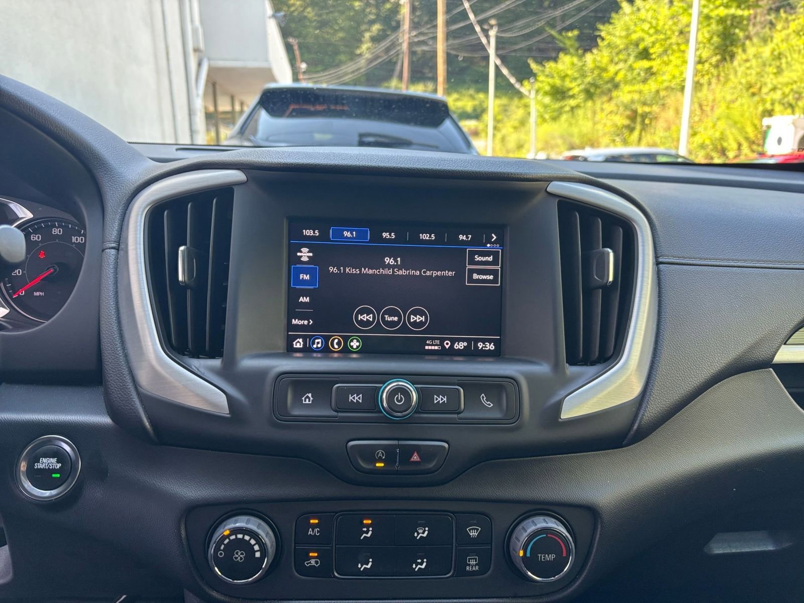 Thumbnail: 2024 GMC Terrain - 18