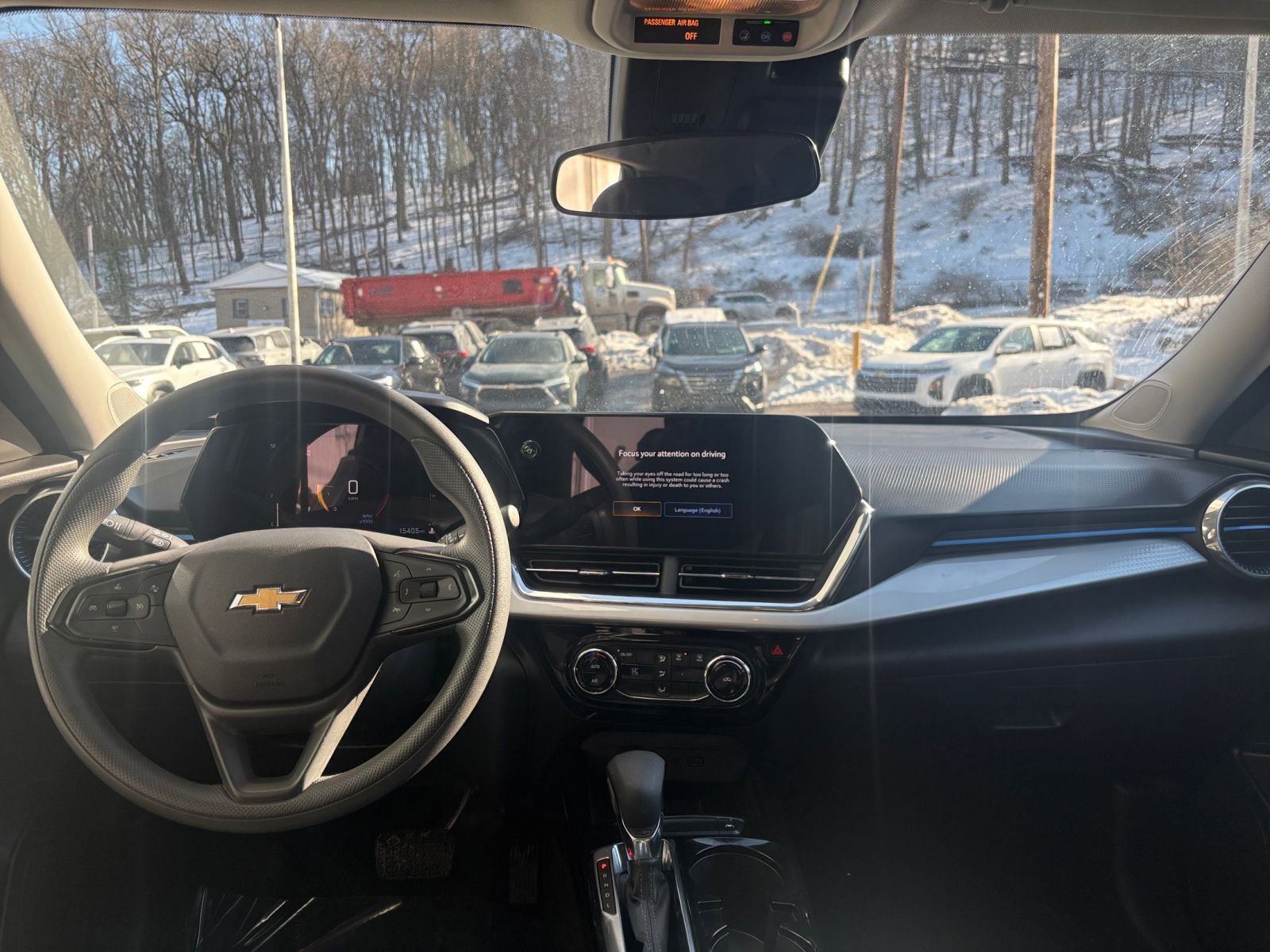 Thumbnail: 2025 Chevrolet Trax - 33