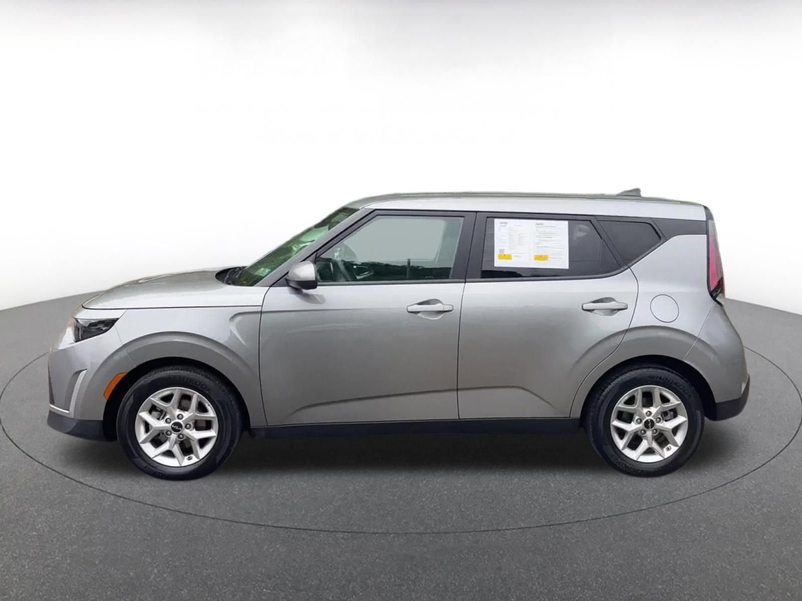 Thumbnail: 2025 Kia Soul - 9