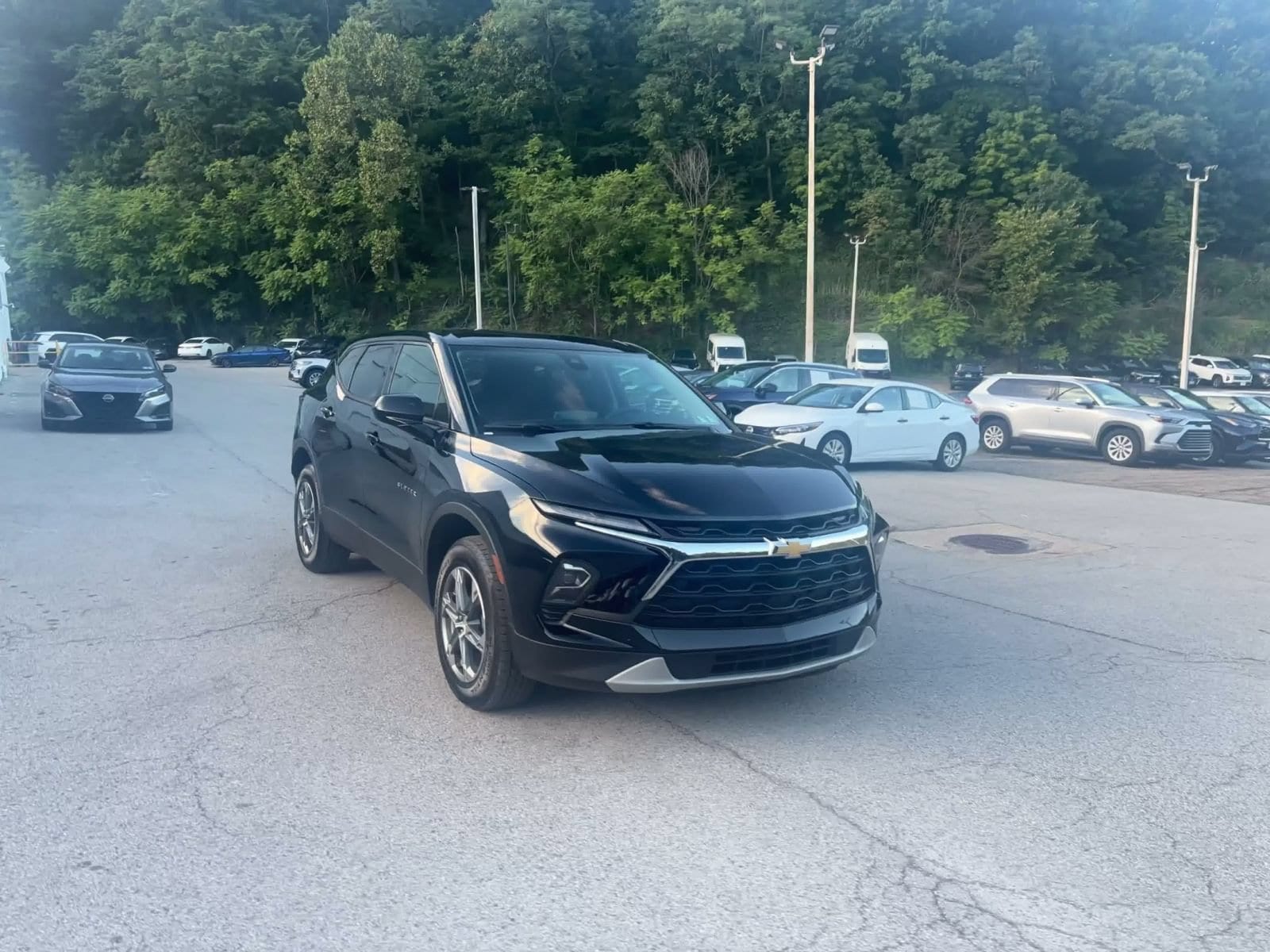 Thumbnail: 2026 Chevrolet Blazer - 3