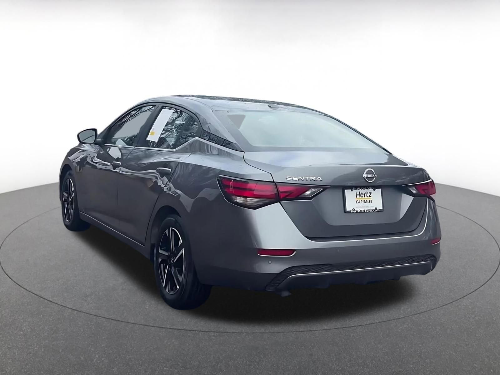 Thumbnail: 2025 Nissan Sentra - 11