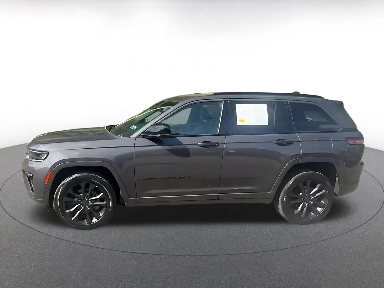 Thumbnail: 2026 Jeep Grand Cherokee - 6