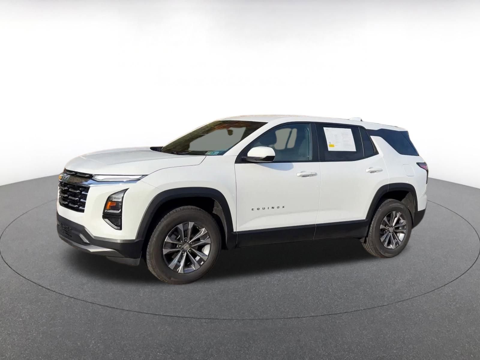 Thumbnail: 2025 Chevrolet Equinox - 8