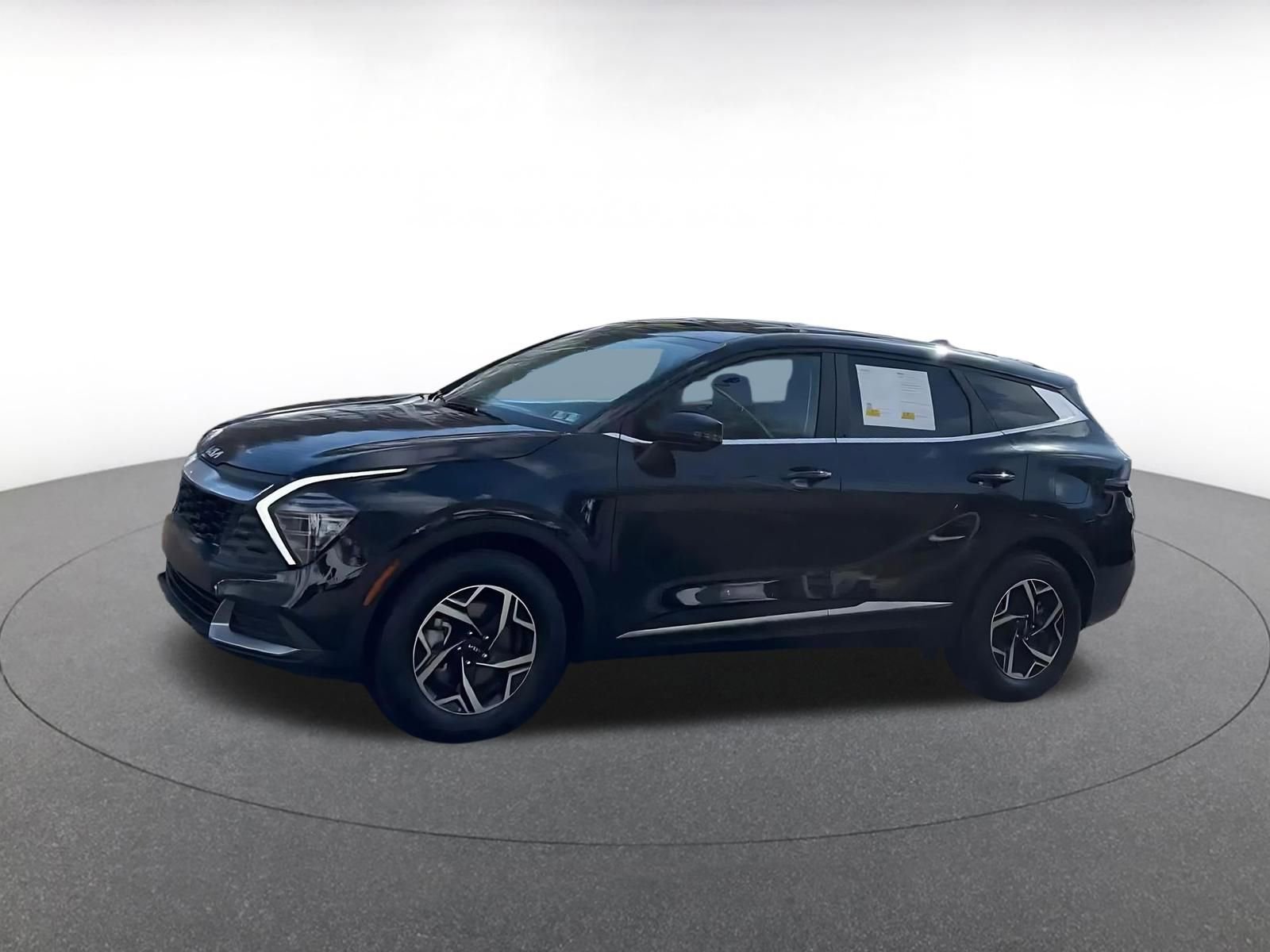 Thumbnail: 2025 Kia Sportage - 8