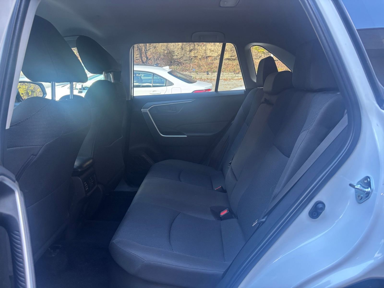 Thumbnail: 2025 Toyota RAV4 - 24