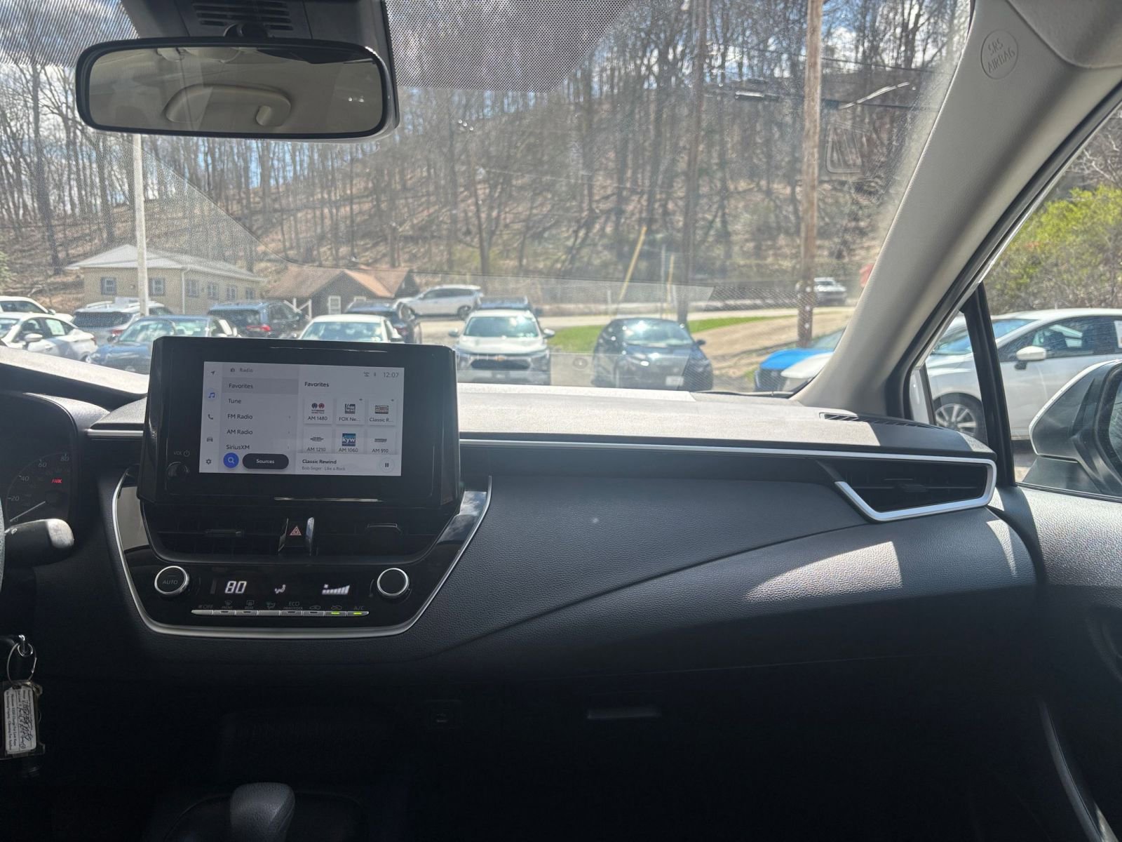 Thumbnail: 2025 Toyota Corolla - 34