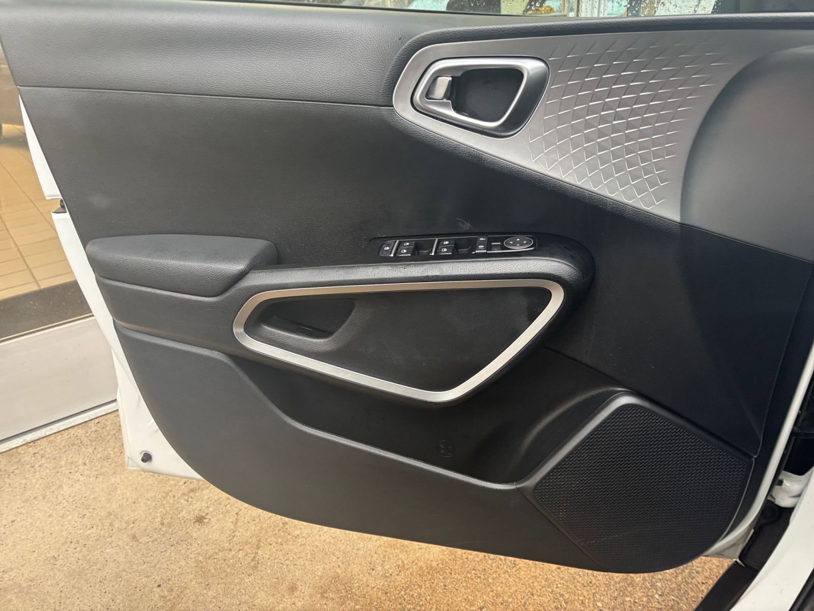 Thumbnail: 2025 Kia Soul - 20