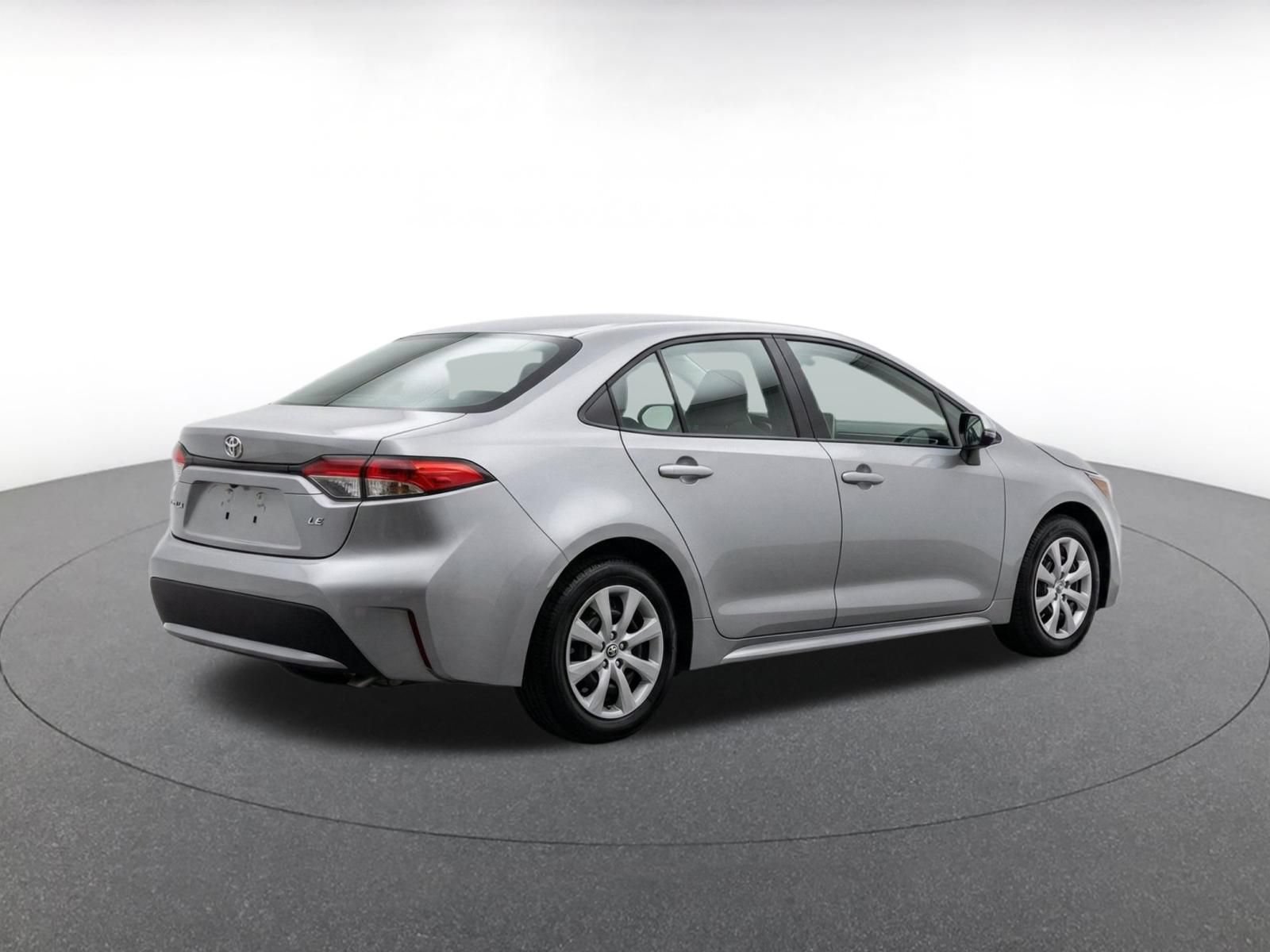 Thumbnail: 2025 Toyota Corolla - 9