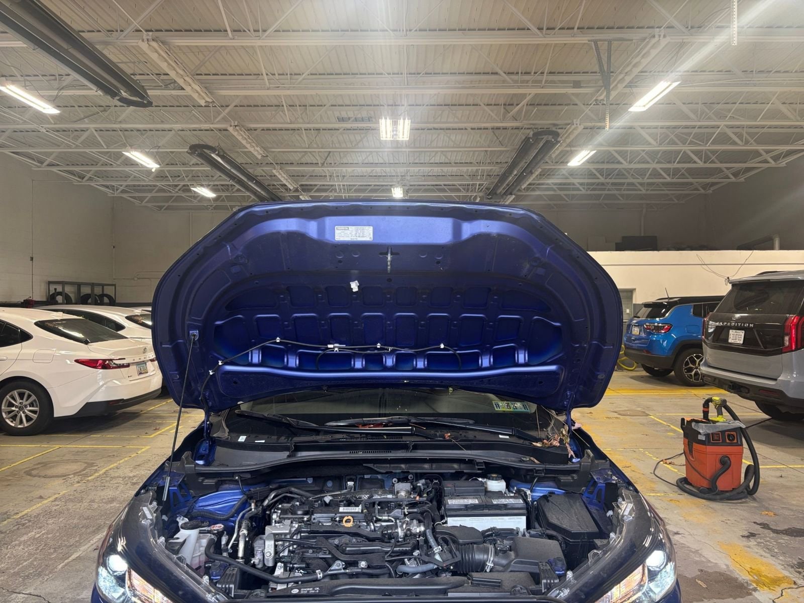 Thumbnail: 2025 Toyota Corolla Cross - 31