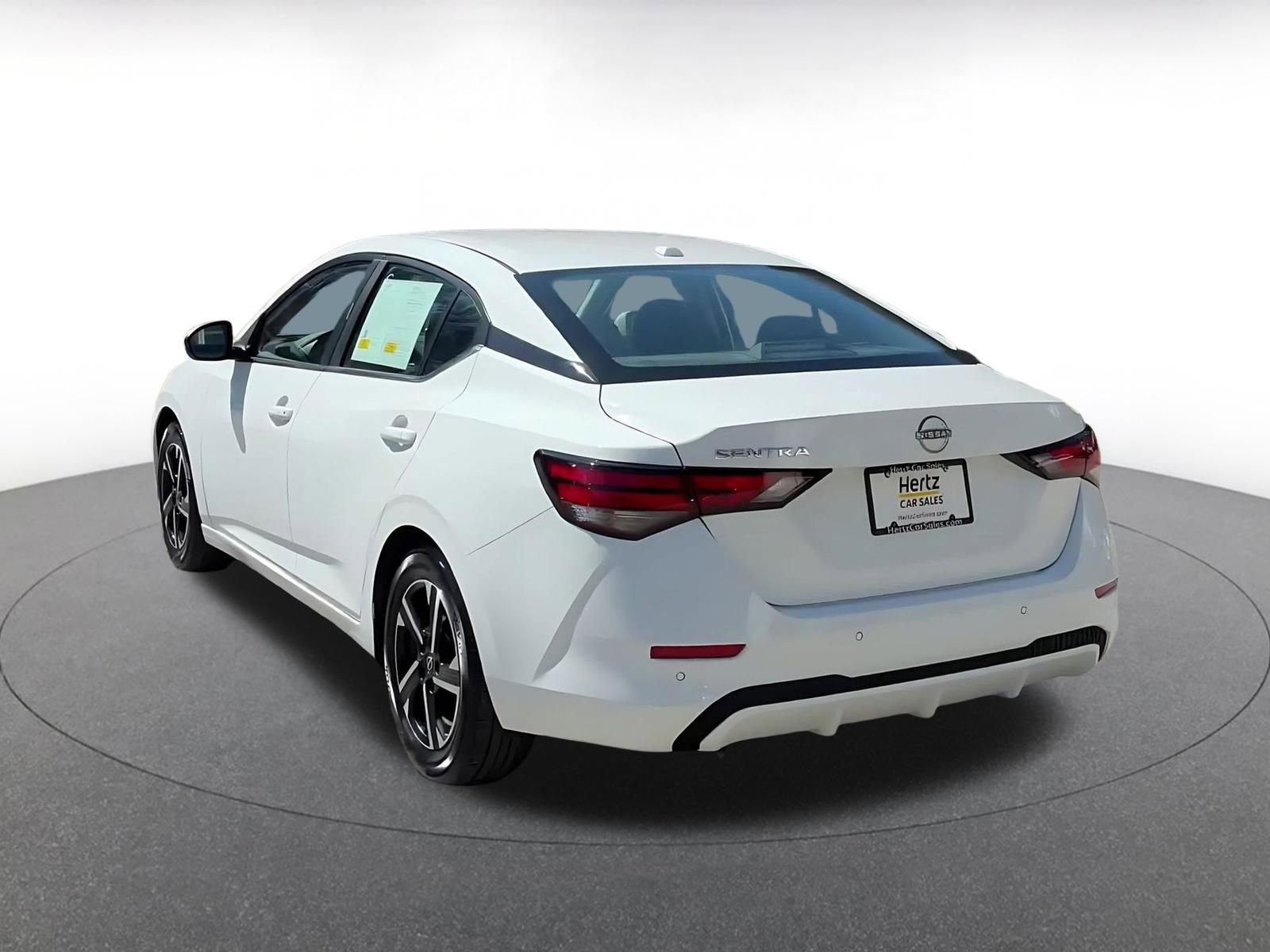 Thumbnail: 2025 Nissan Sentra - 11