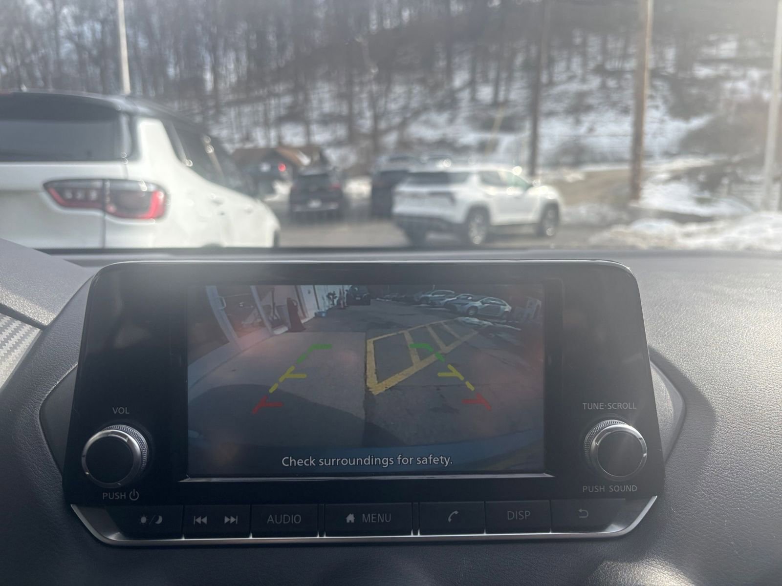 Thumbnail: 2025 Nissan Sentra - 22