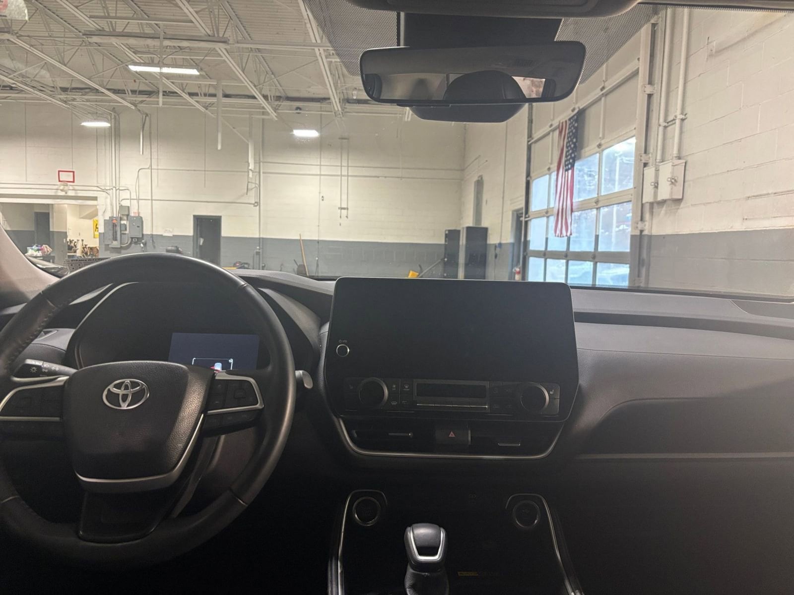 Thumbnail: 2025 Toyota Grand Highlander - 34