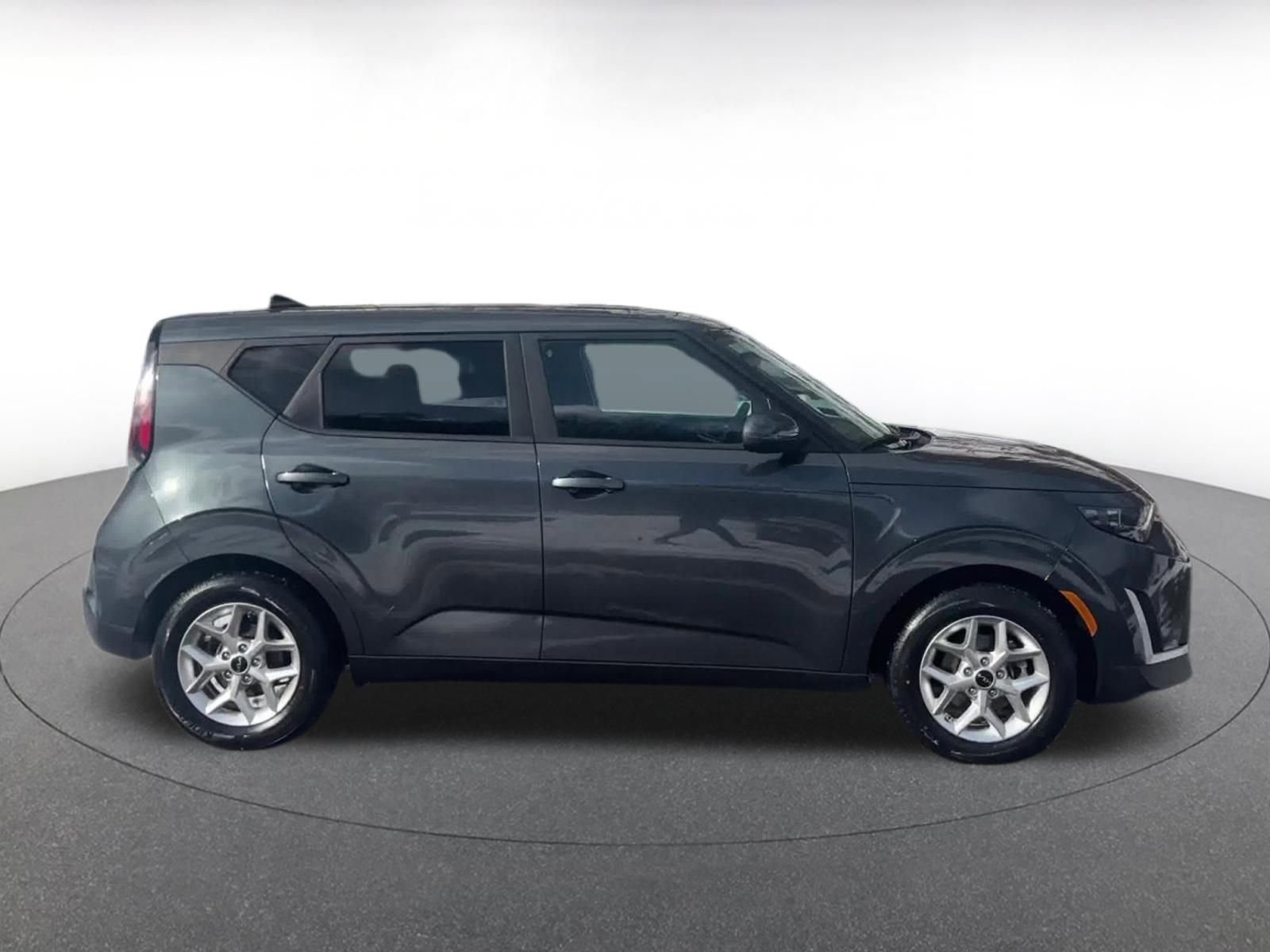Thumbnail: 2025 Kia Soul - 16