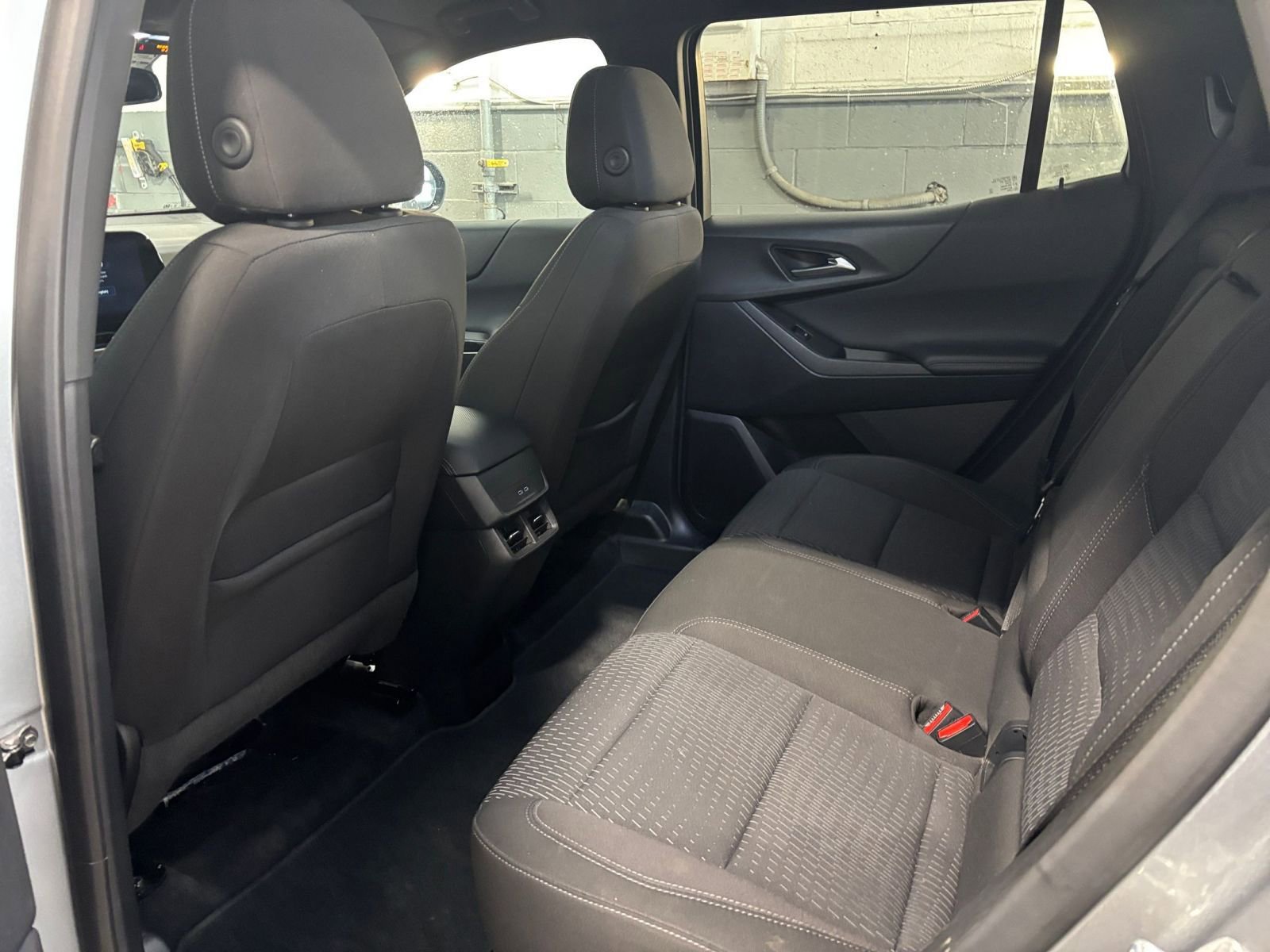 Thumbnail: 2025 Chevrolet Equinox - 24