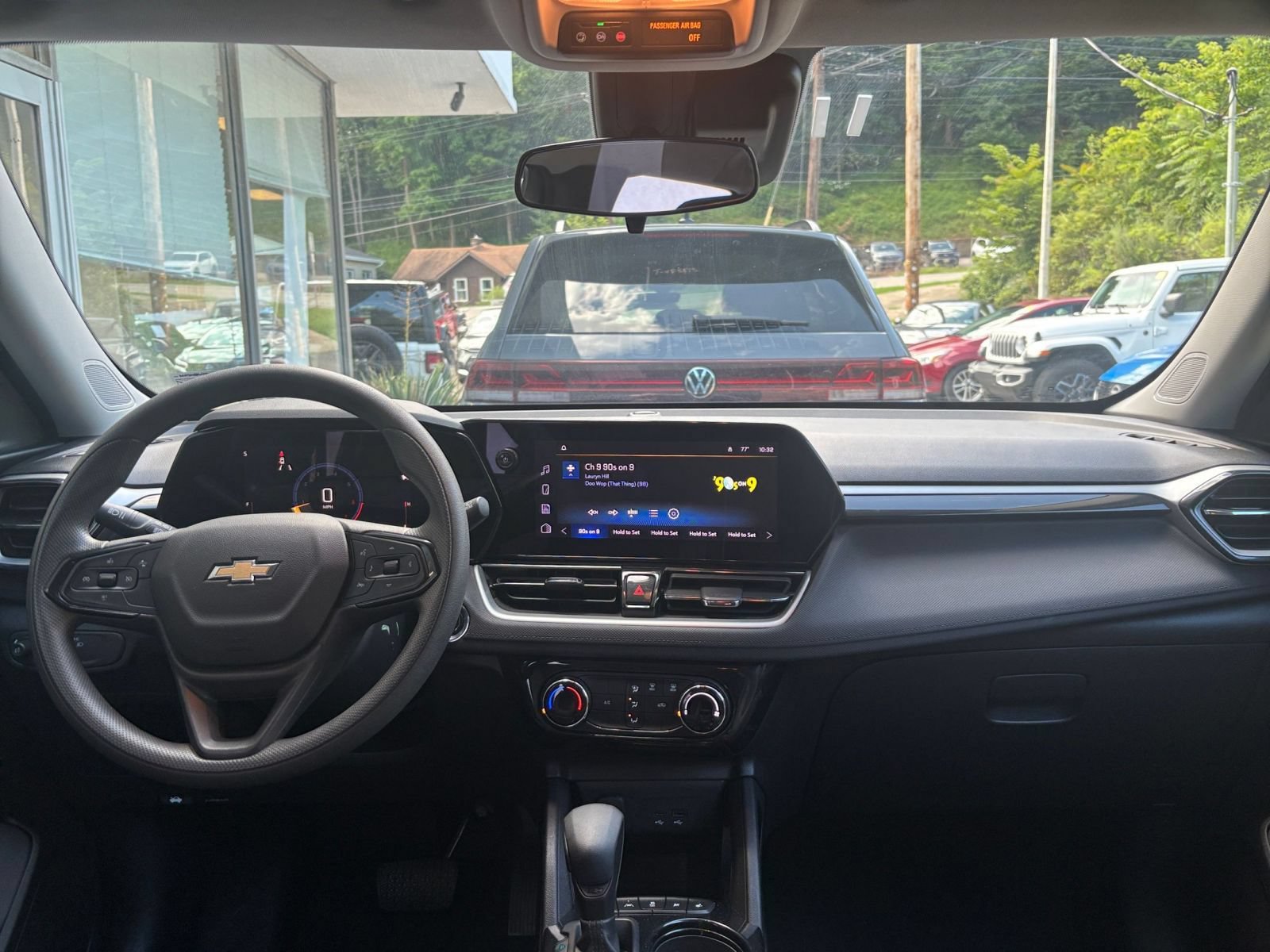 Thumbnail: 2025 Chevrolet TrailBlazer - 27