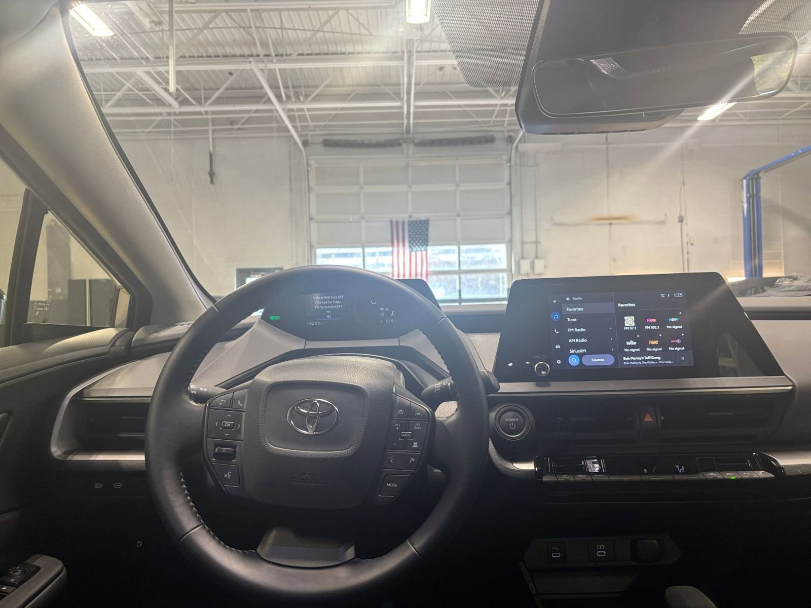 Thumbnail: 2025 Toyota Prius - 32