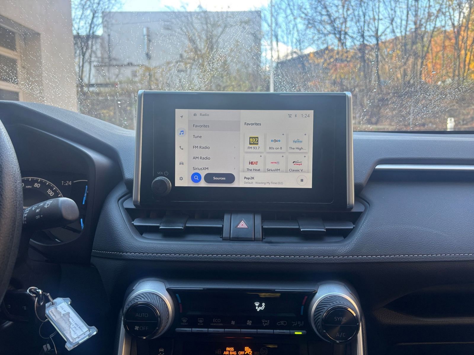 Thumbnail: 2025 Toyota RAV4 - 18