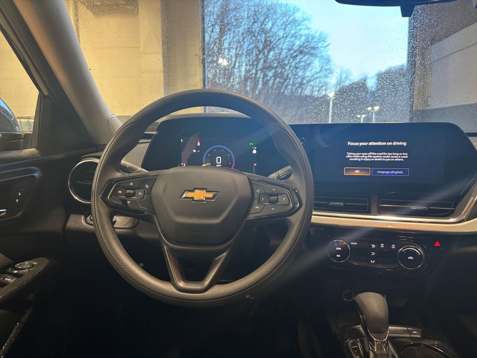 Thumbnail: 2025 Chevrolet Trax - 33