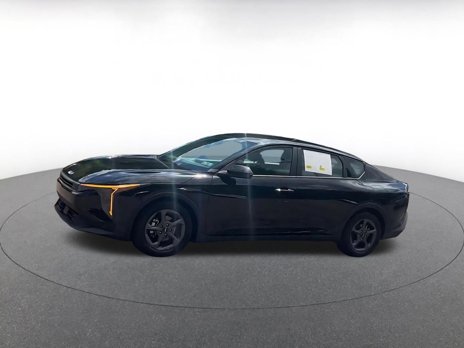 Thumbnail: 2025 Kia K4 - 8