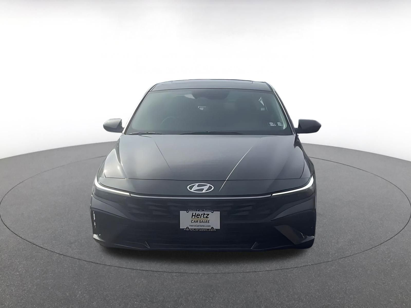 Thumbnail: 2025 Hyundai Elantra - 4