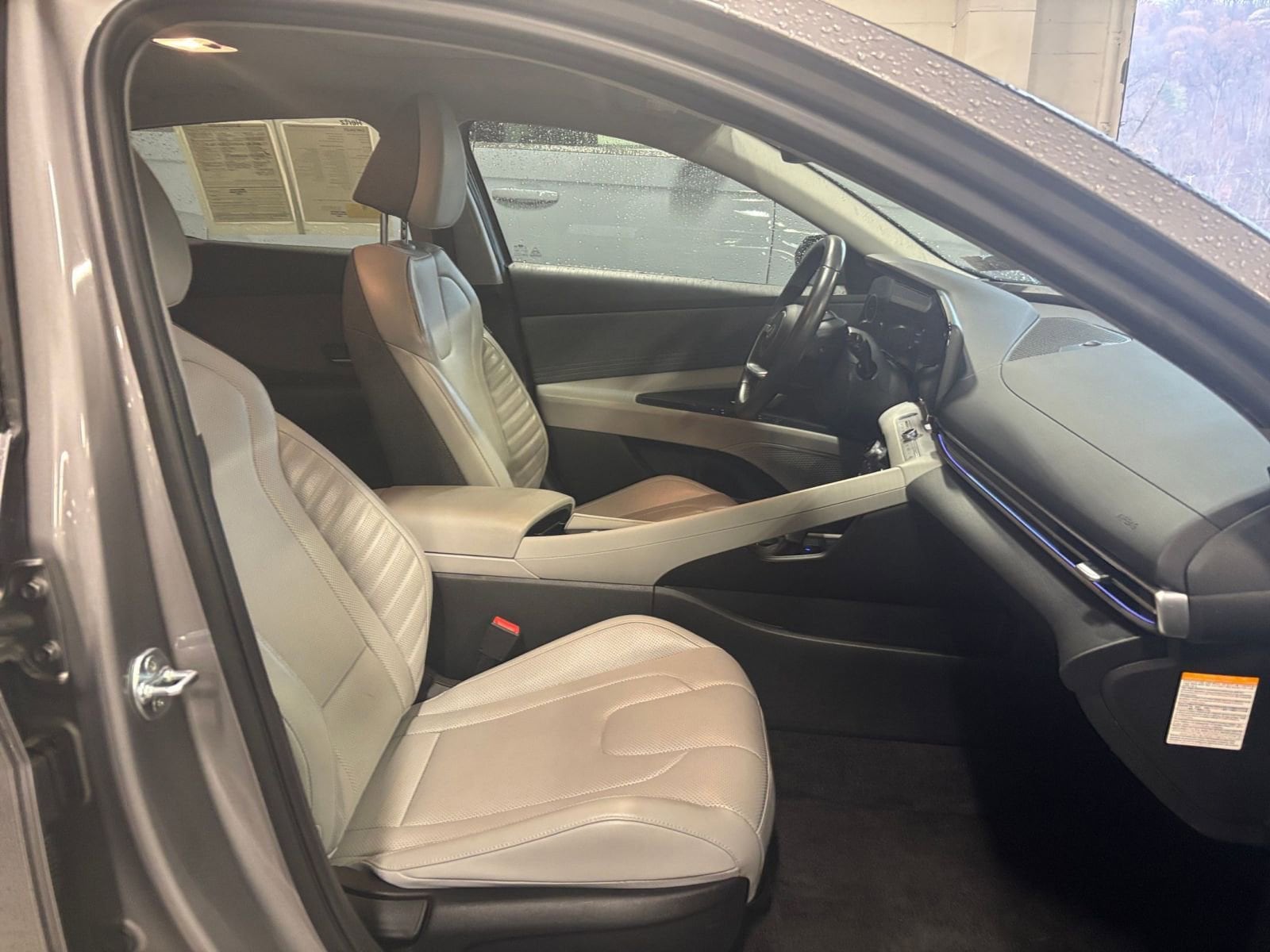 Thumbnail: 2025 Hyundai Elantra - 25