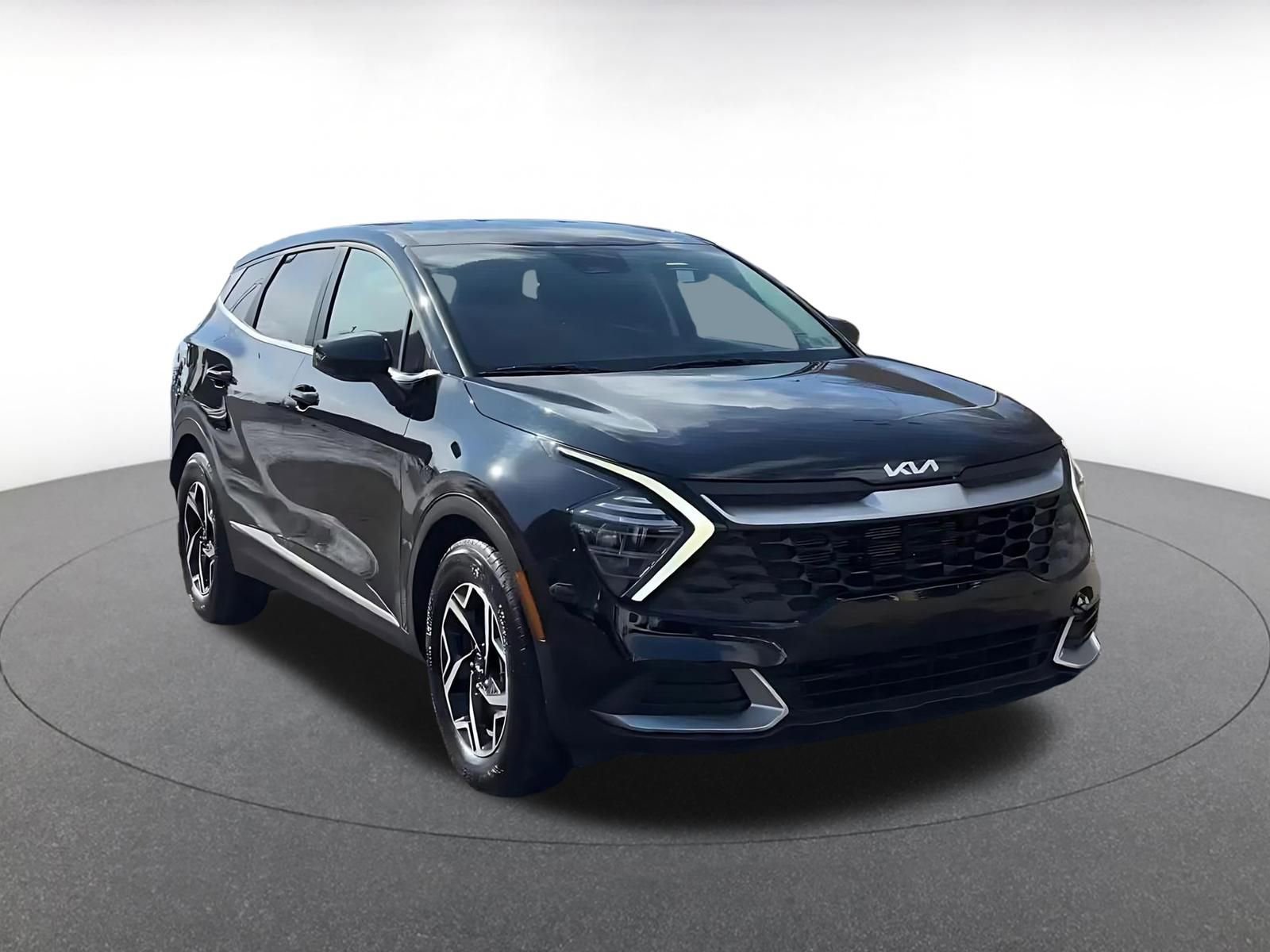 Thumbnail: 2025 Kia Sportage - 3