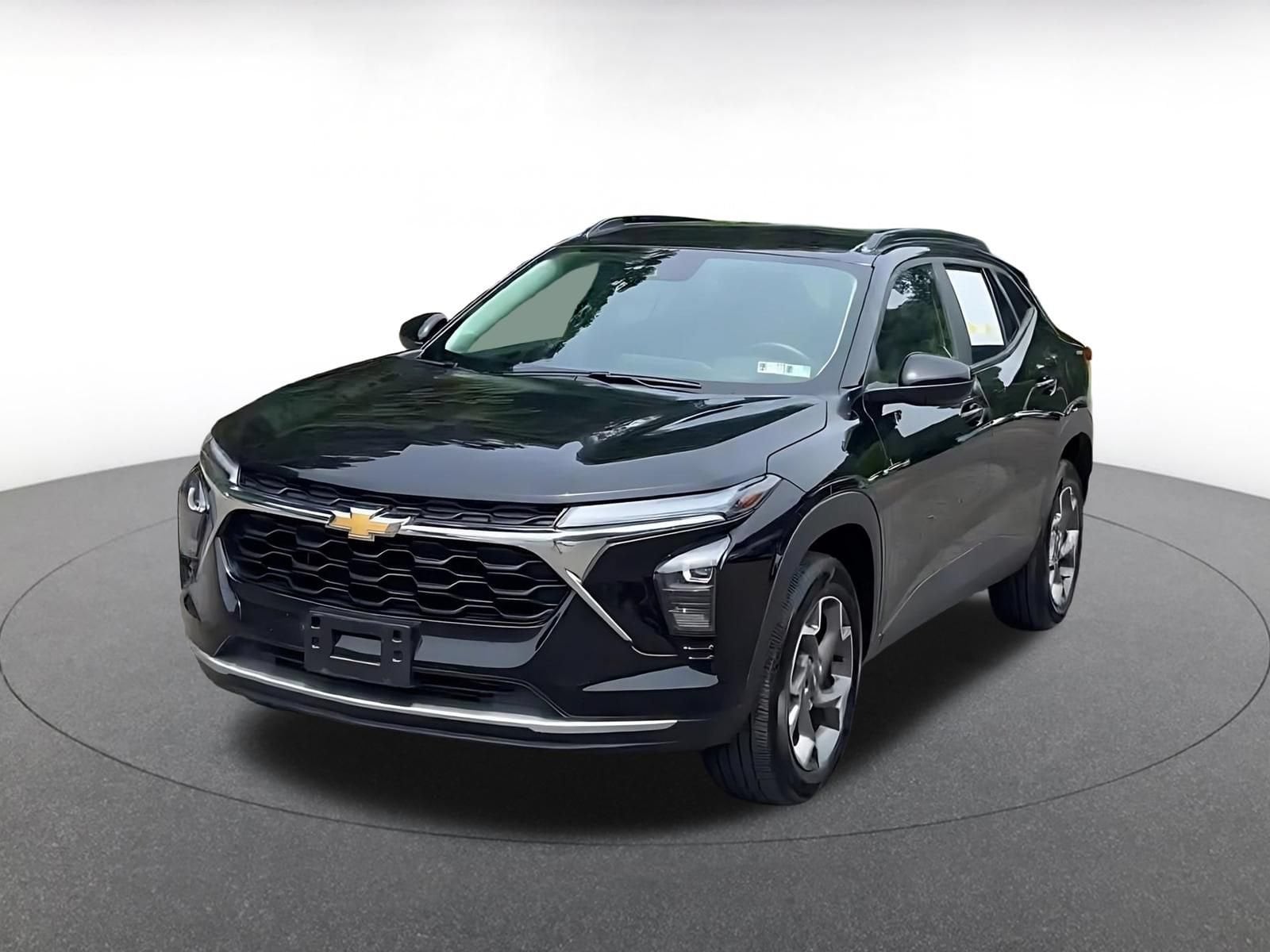 Thumbnail: 2025 Chevrolet Trax - 7