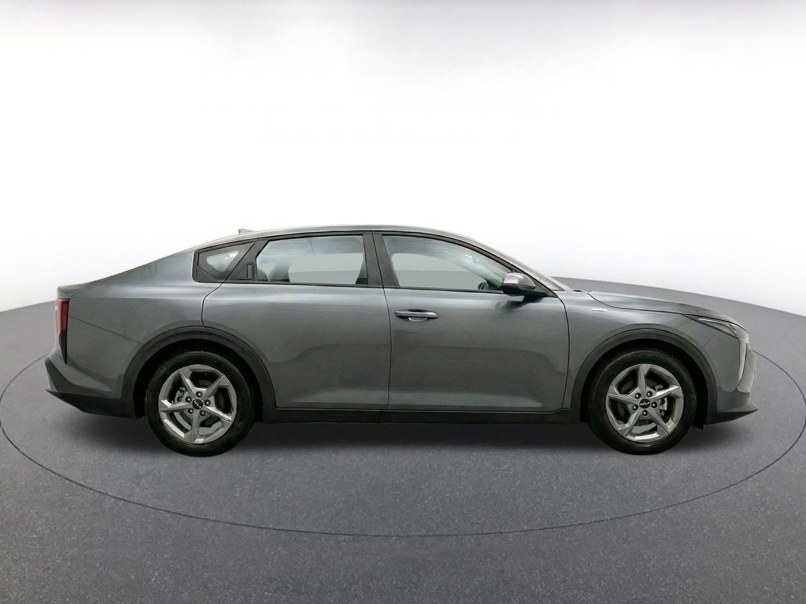 Thumbnail: 2025 Kia K4 - 10