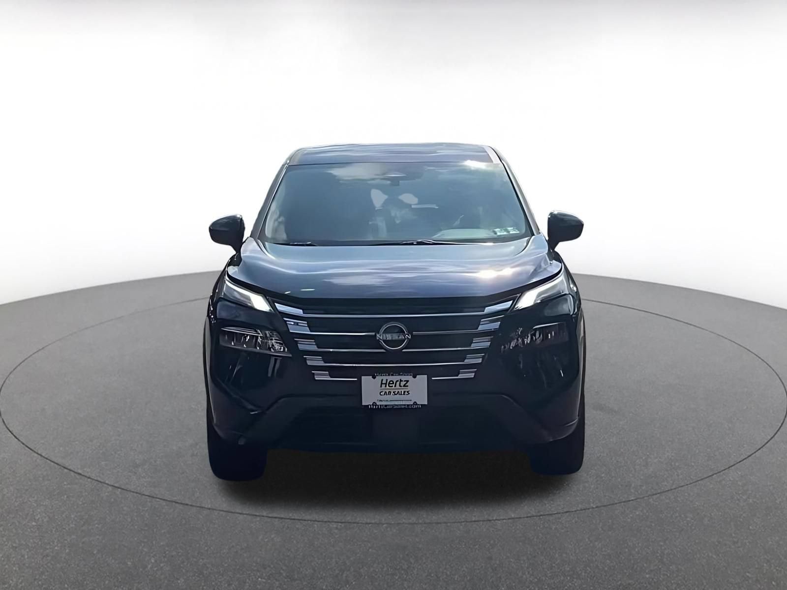 Thumbnail: 2025 Nissan Rogue - 4