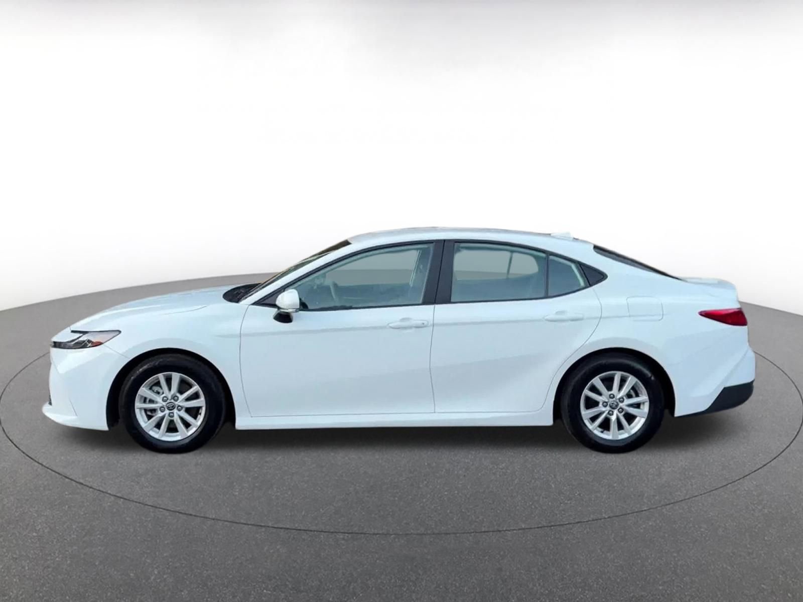 Thumbnail: 2025 Toyota Camry - 9