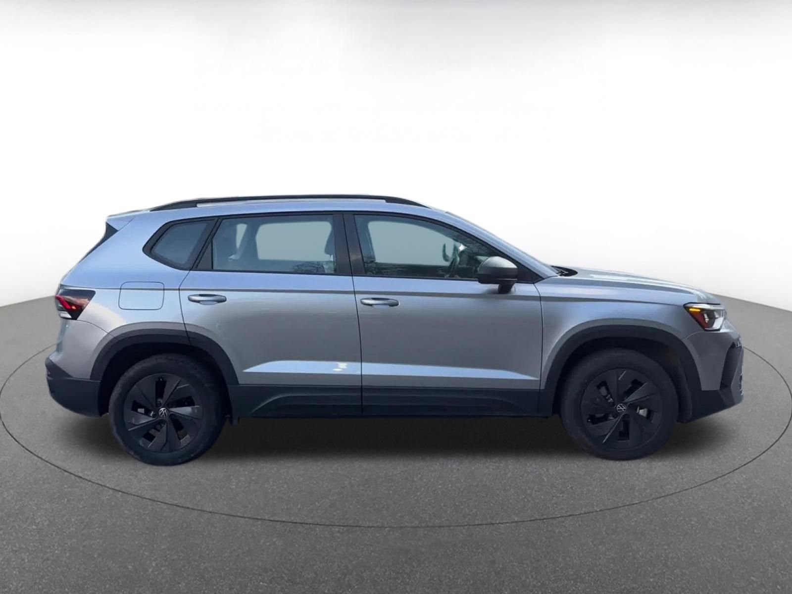 Thumbnail: 2025 Volkswagen Taos - 16