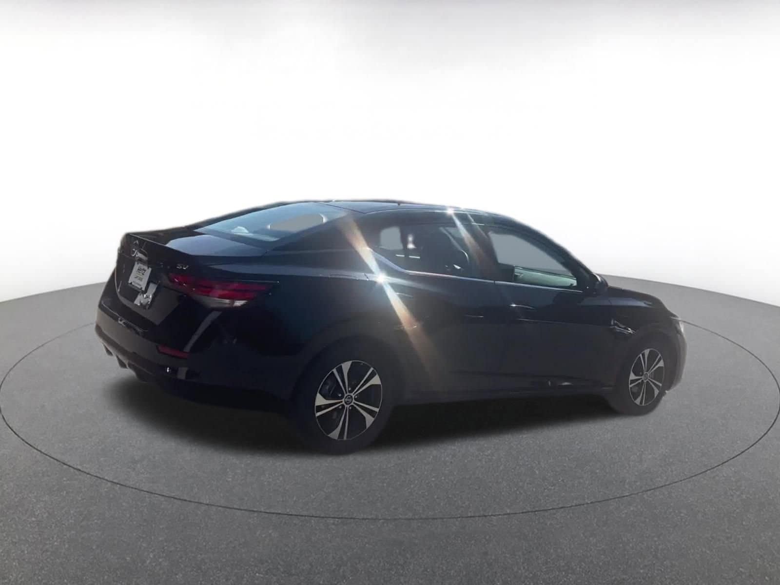 Thumbnail: 2023 Nissan Sentra - 15