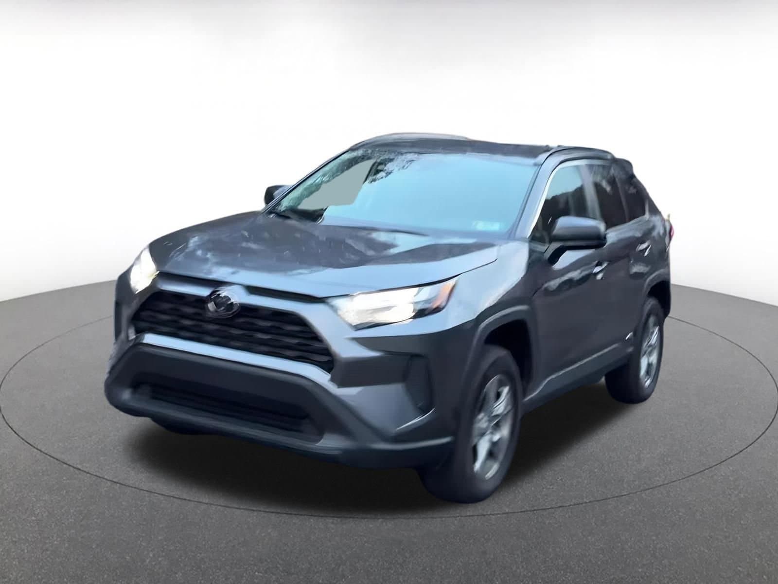 Thumbnail: 2025 Toyota RAV4 - 7