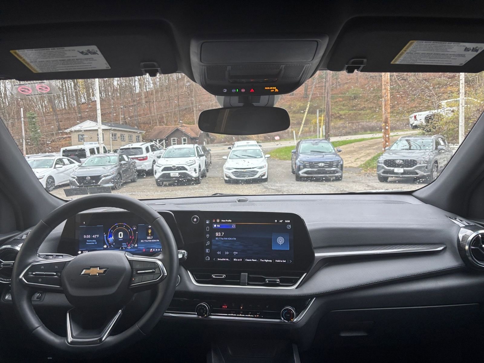 Thumbnail: 2025 Chevrolet Equinox - 32