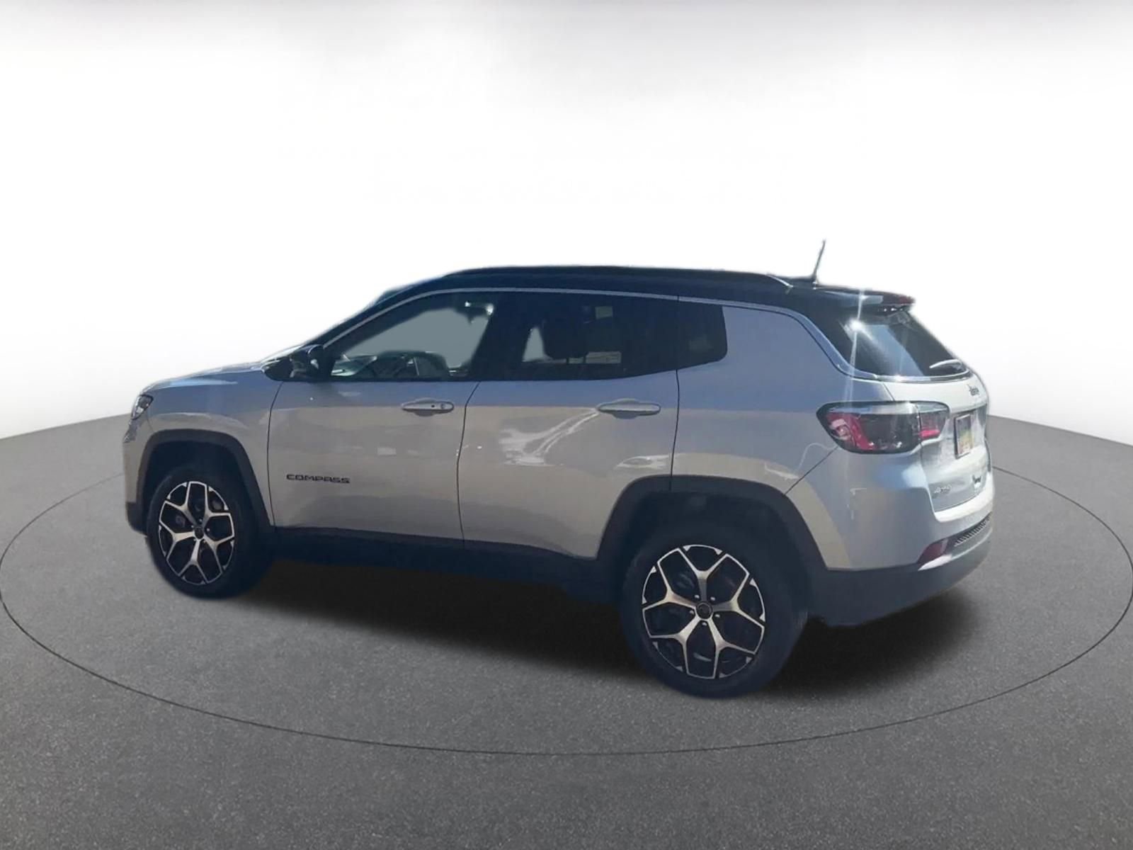 Thumbnail: 2025 Jeep Compass - 10