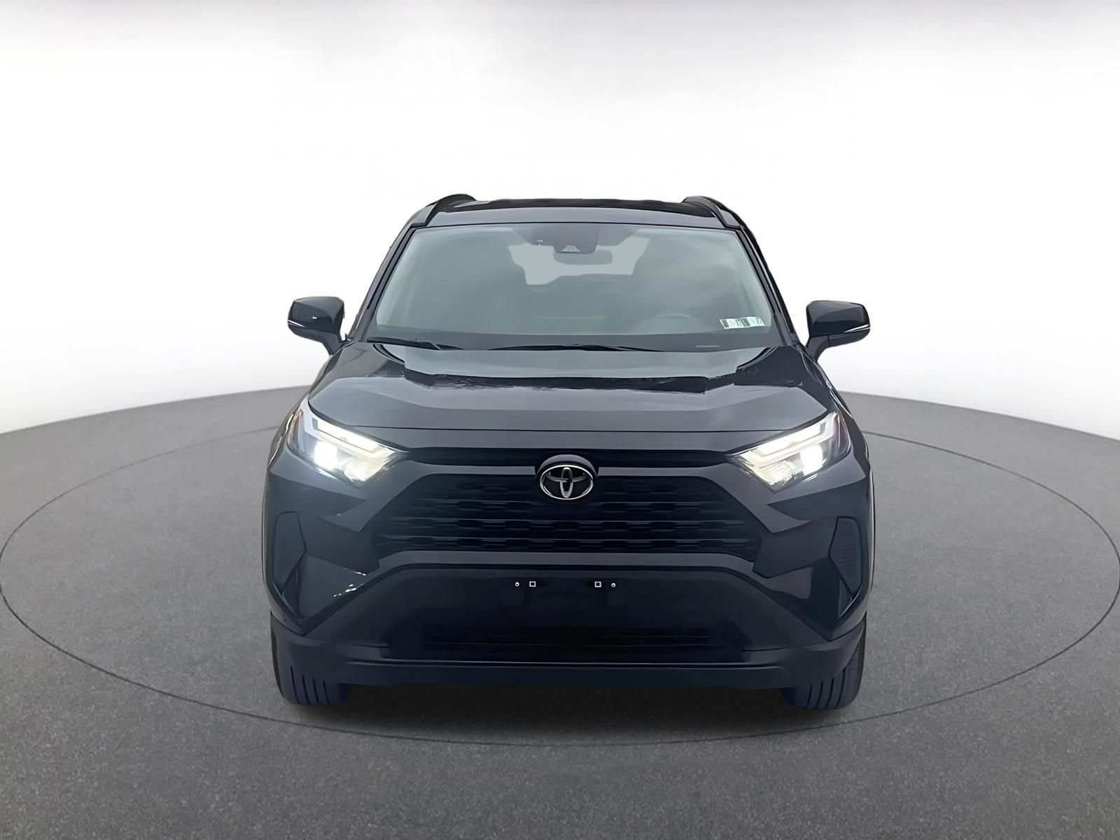 Thumbnail: 2025 Toyota RAV4 - 4