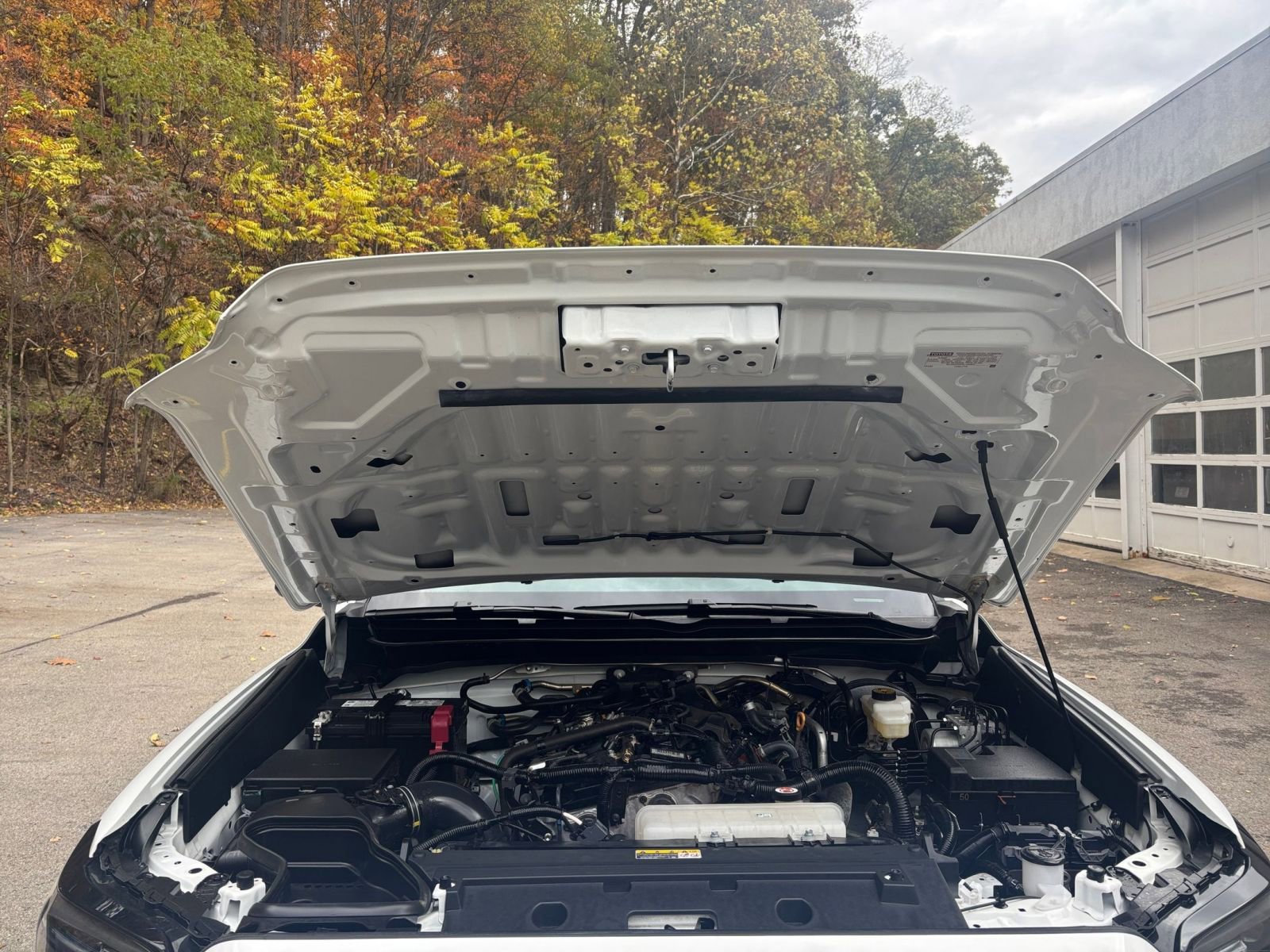 Thumbnail: 2025 Toyota Tacoma - 32