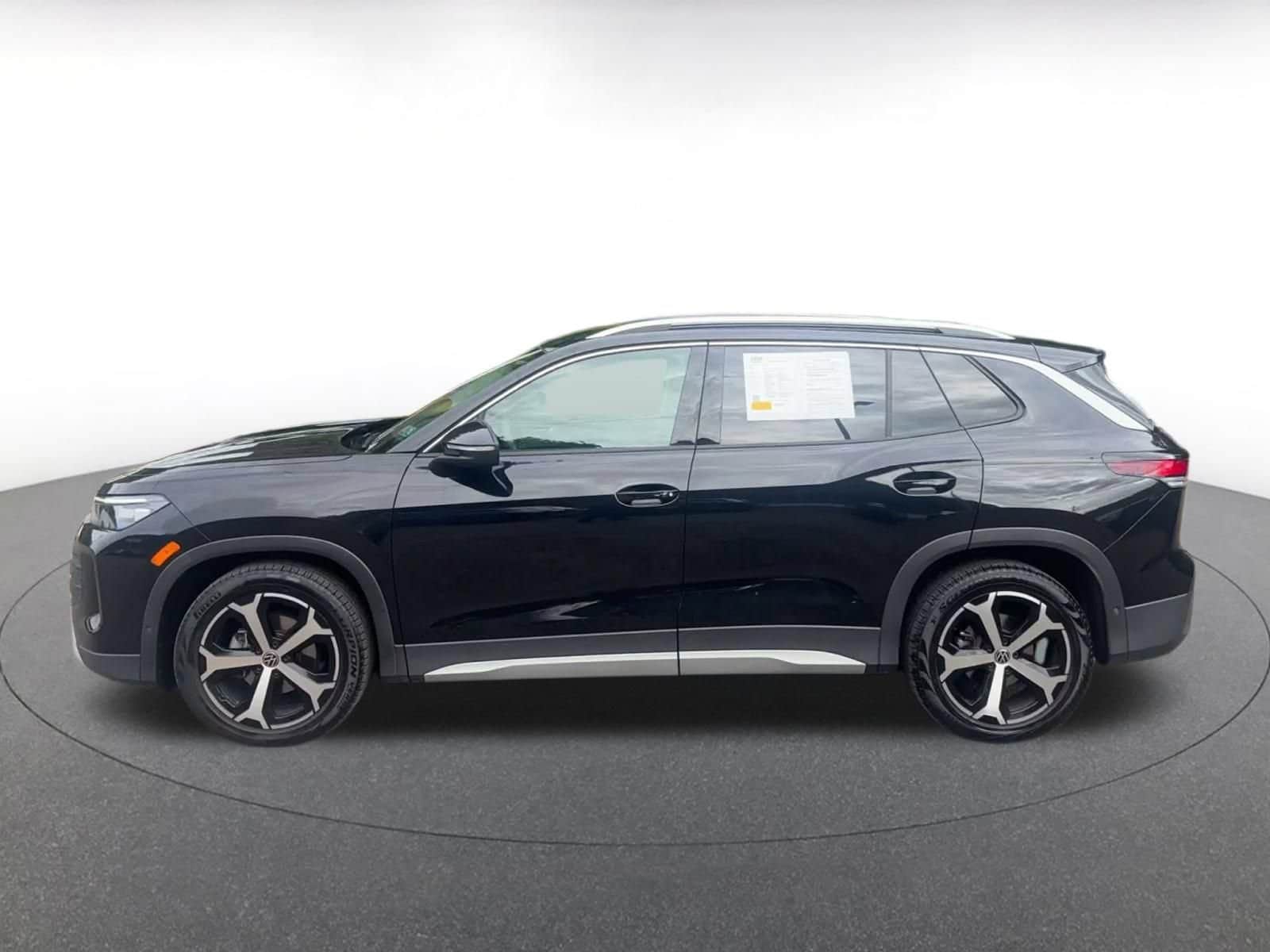 Thumbnail: 2026 Volkswagen Tiguan - 8