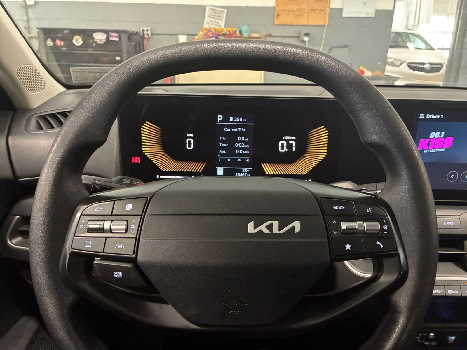 Thumbnail: 2025 Kia K4 - 28