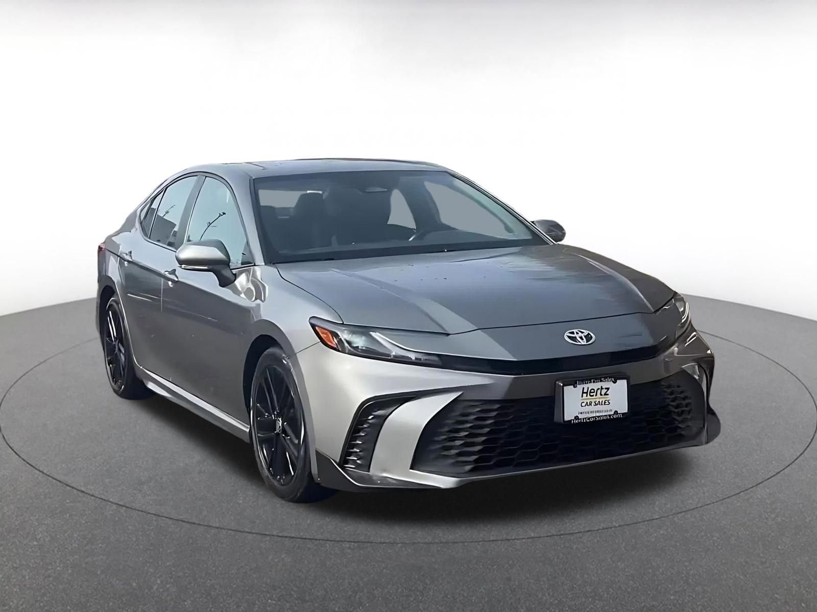 Thumbnail: 2025 Toyota Camry - 3