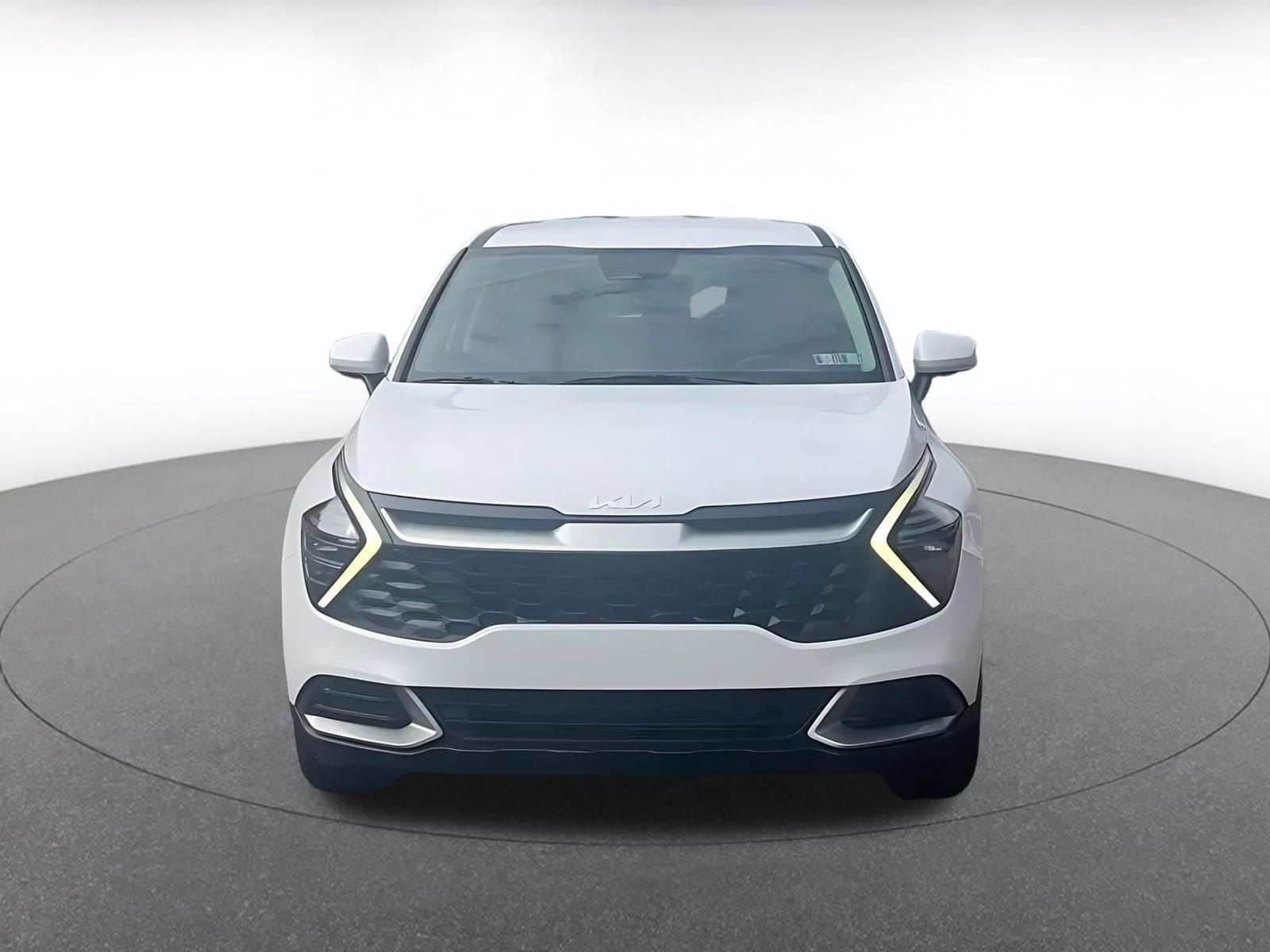 Thumbnail: 2025 Kia Sportage - 4