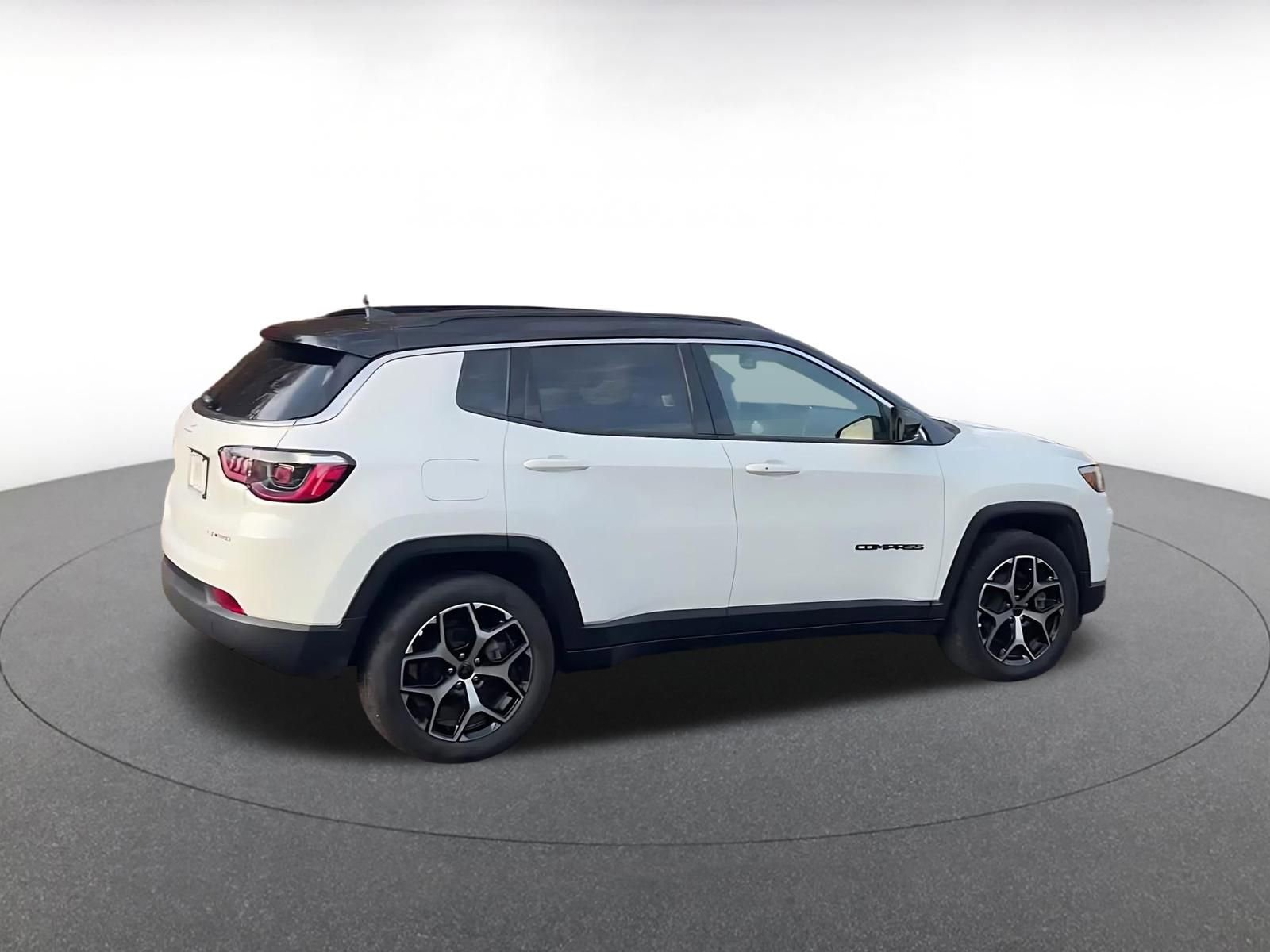 Thumbnail: 2025 Jeep Compass - 15