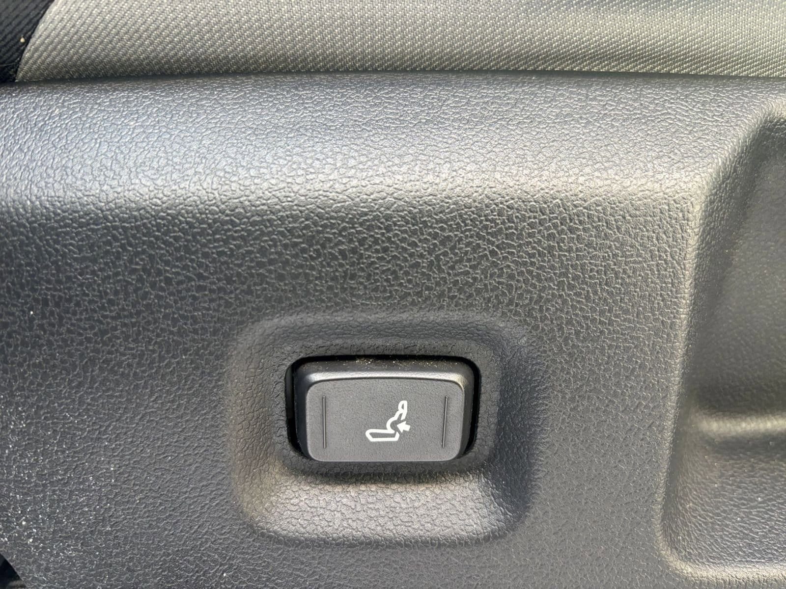 Thumbnail: 2025 Toyota Tacoma - 23