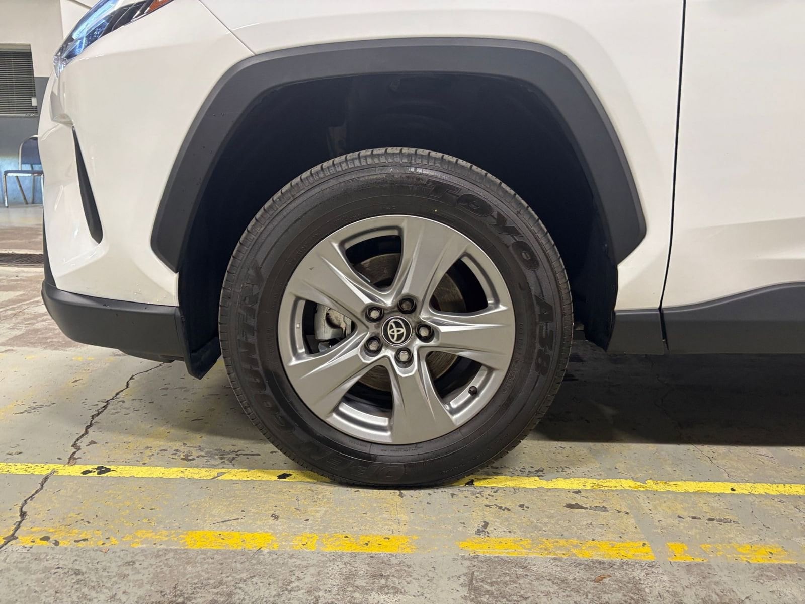 Thumbnail: 2025 Toyota RAV4 - 30